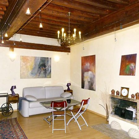 Appartement Vieux Lyon Cour Renaissance Chambre photo